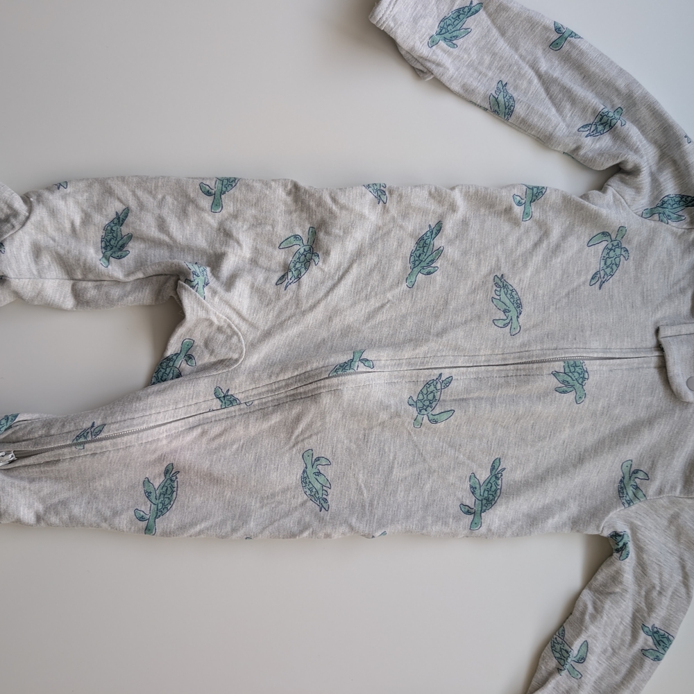 Gender Neutral 4 Piece Baby Bundle - Picture 7 of 9